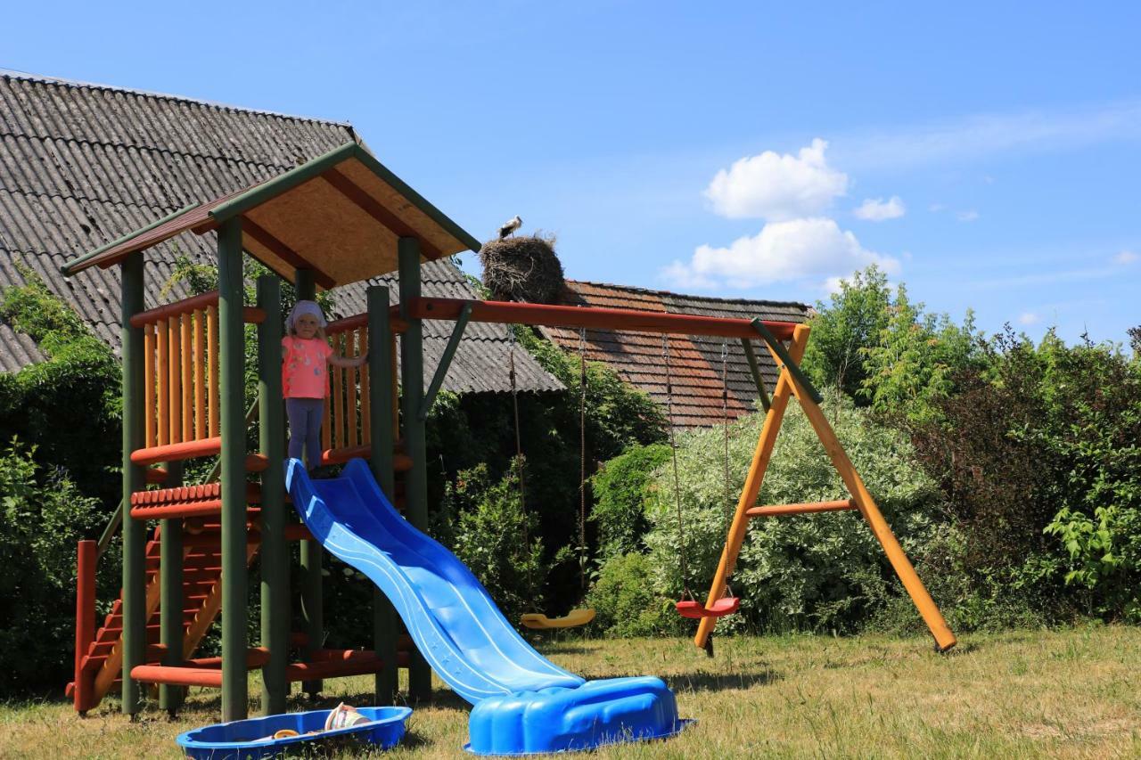 Przytulny Kat Apartman Białowieża Kültér fotó